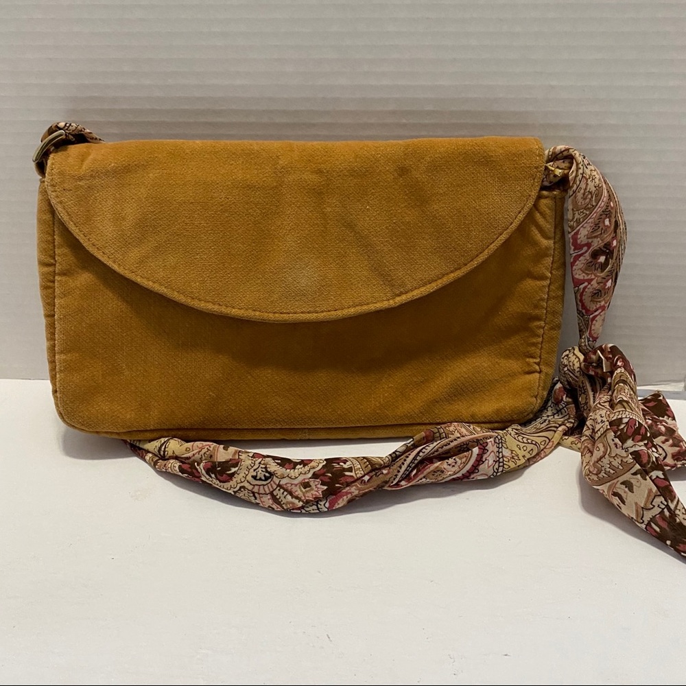 VICTORIA’S SECRET VELVET BAG WITH SCARF STRAP - Picture 3 of 11
